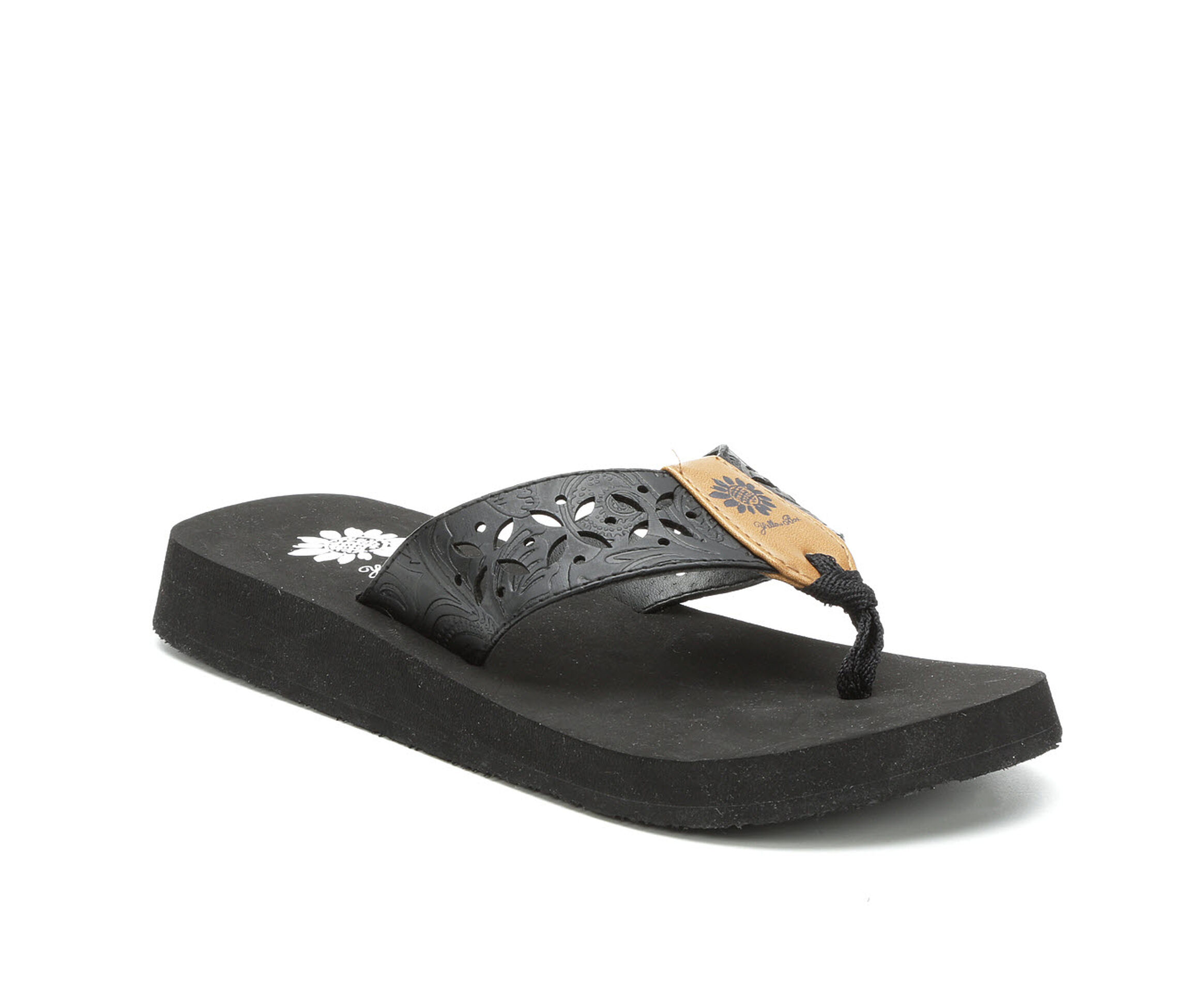 shoe carnival yellow box