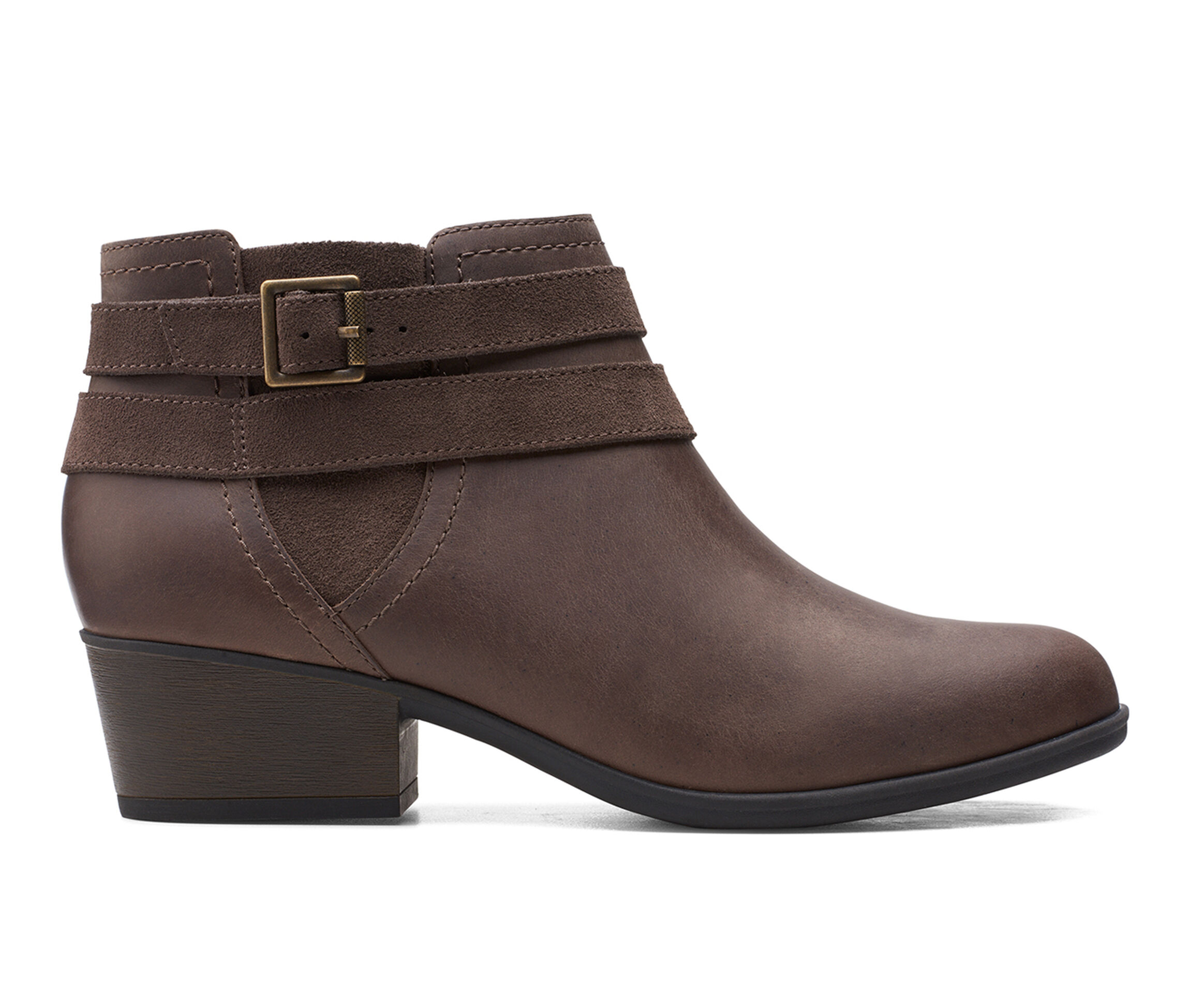 shoe carnival clarks