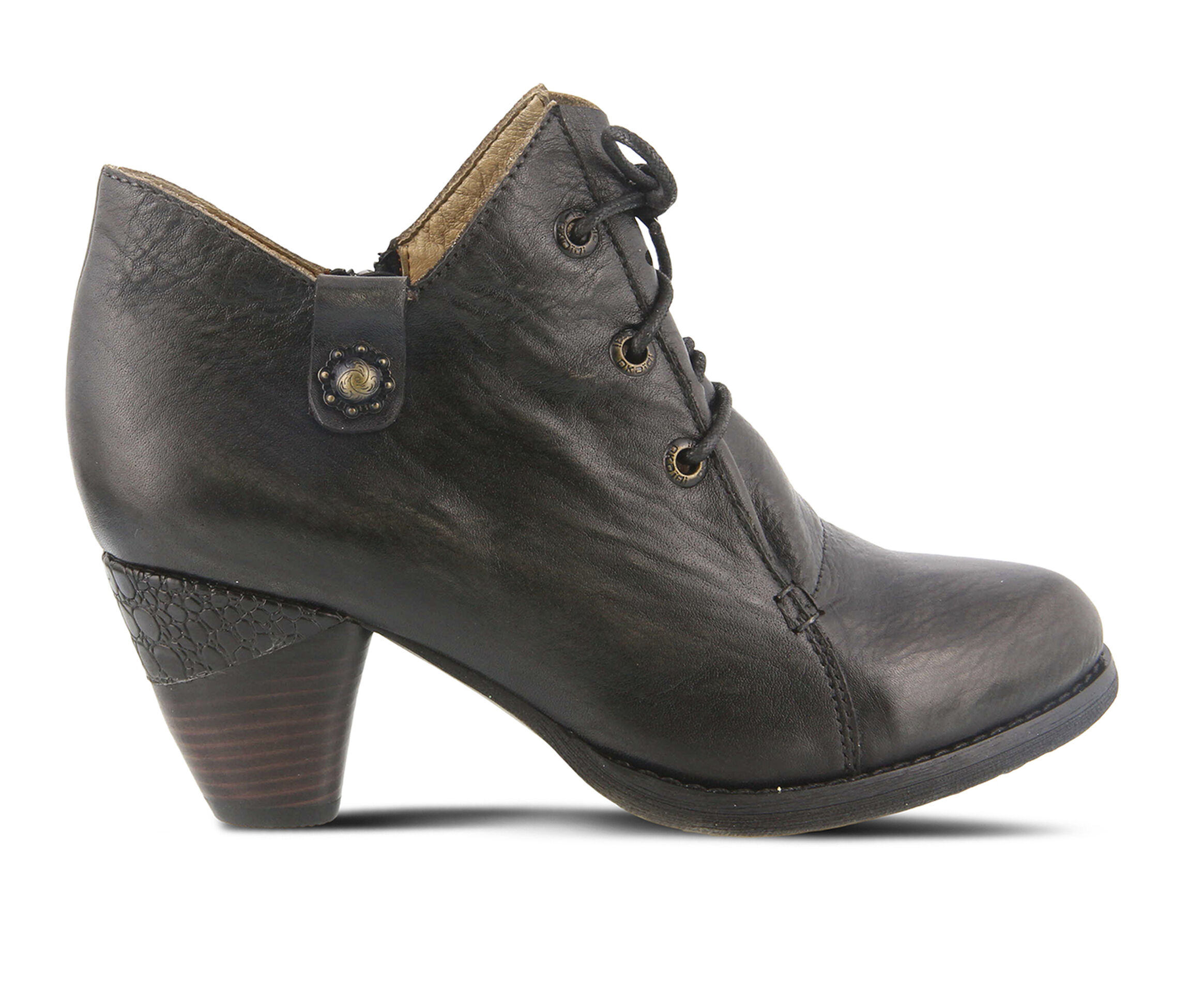 L'Artiste Juliane Women's Dress Shoe (Black Leather)