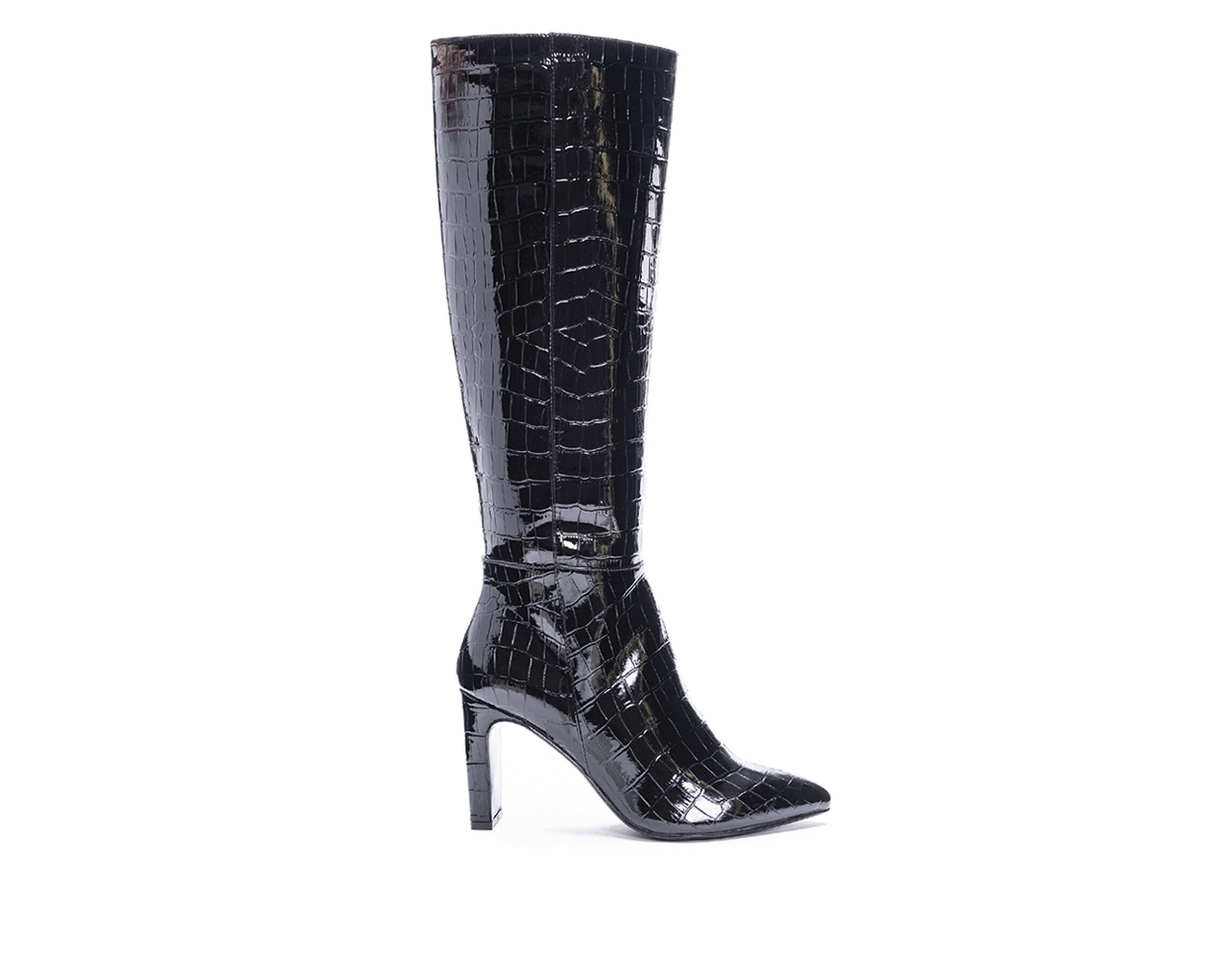 black boots size 5.5
